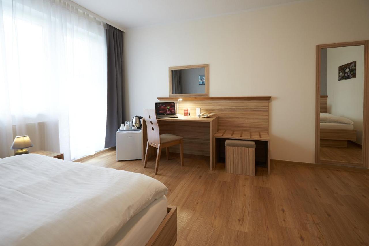 Hotel Weimarer Berg Apolda Exterior photo
